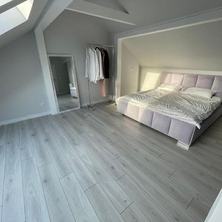 Apartament Luxlook Nowy Sacz Luaran gambar